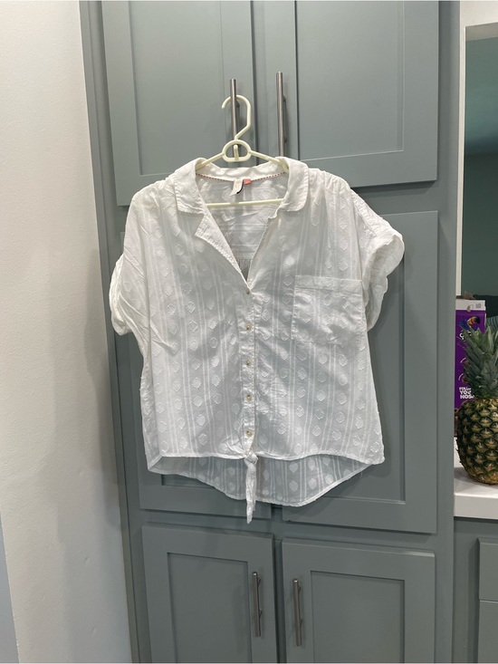 Anthropologie Tops - Anthropologie White Button-Down Tie-Hem Blouse